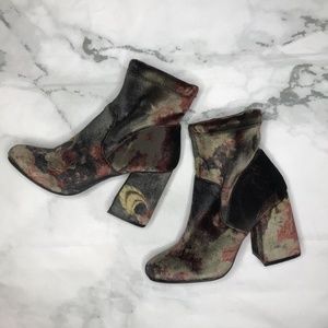 A new day 9 Block Heel floral peacock ankle boots